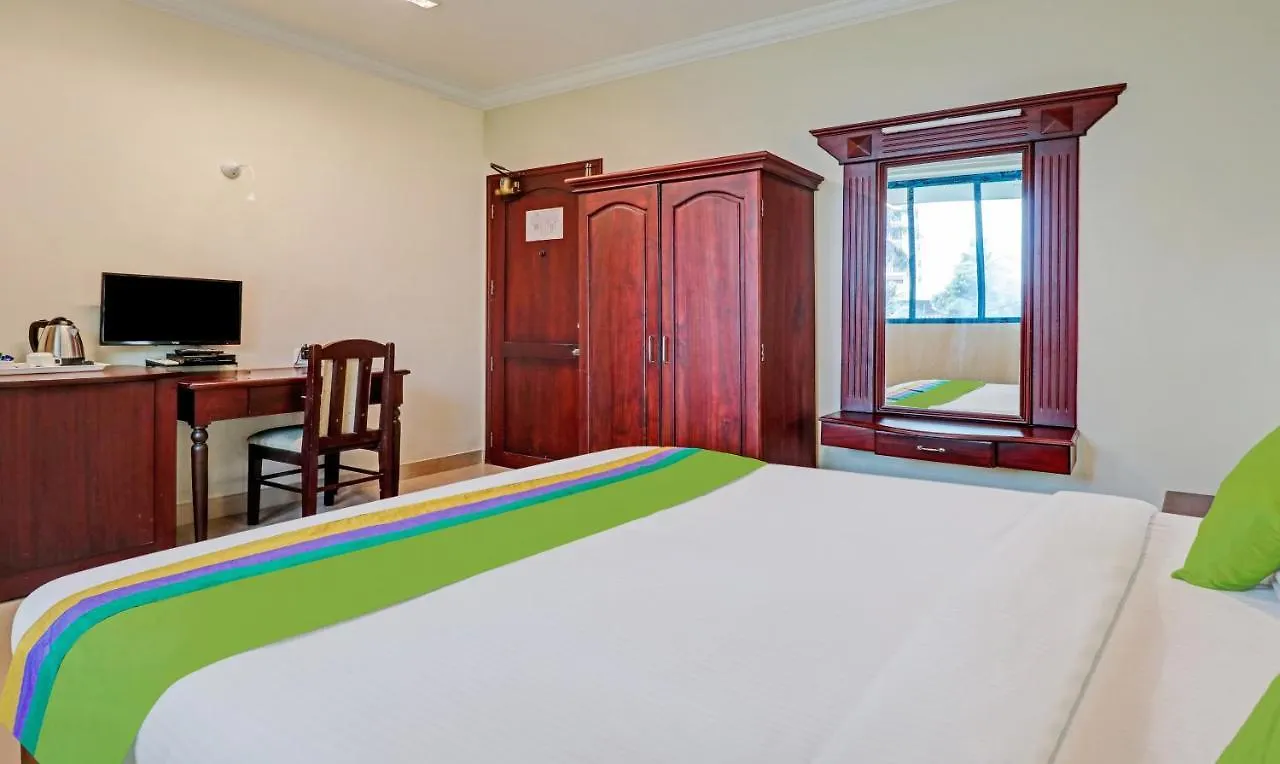 Hotel Treebo Trend Sabari Park Poojappura Thiruvananthapuram