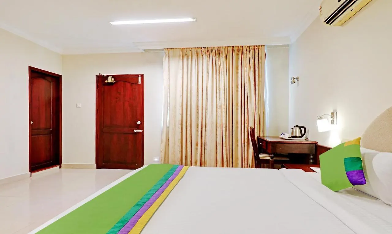 Hotel Treebo Trend Sabari Park Poojappura Thiruvananthapuram Indien