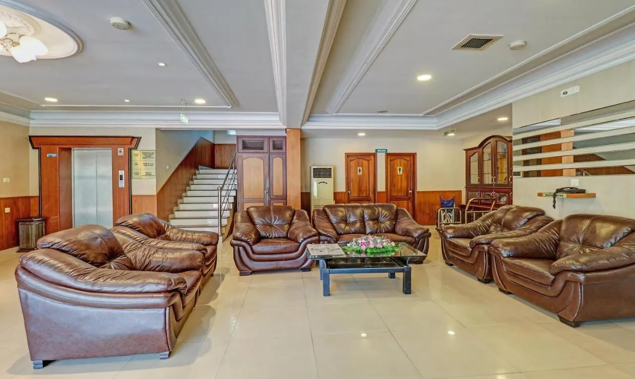 Hotel Treebo Trend Sabari Park Poojappura Thiruvananthapuram
