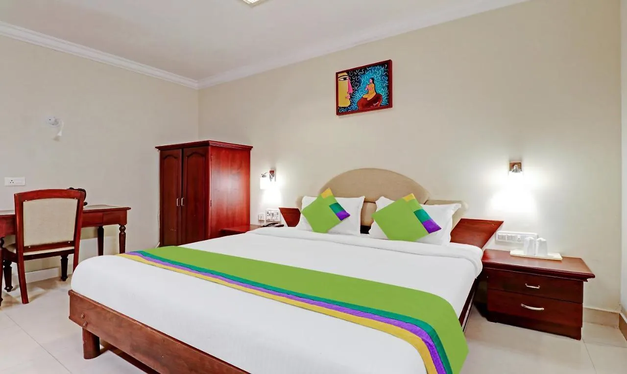 ***  Hotel Treebo Trend Sabari Park Poojappura Thiruvananthapuram Indien